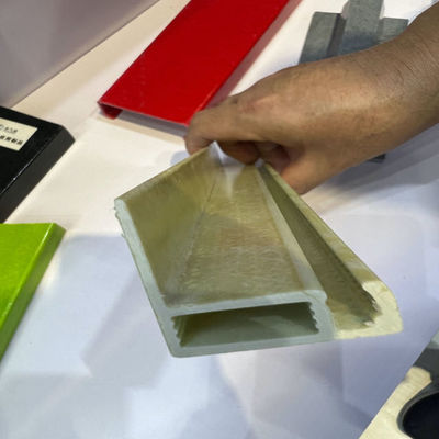 Irrgular Shape Of FRP Pultrusion Profile Made With Vinyl Resin Anti-Corrosion And Hardness