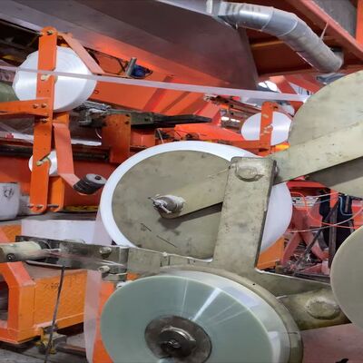 Толщина 25 Um Полиэстерная пленка прозрачного цвета для трубопровода ГРП без суставного узла и пузыря, хорошая практика в деформации